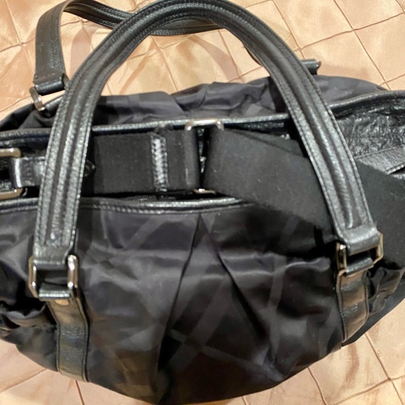 Burberry tonal nylon diaper bag with changing pad and dust bag - Picture 9 of 16